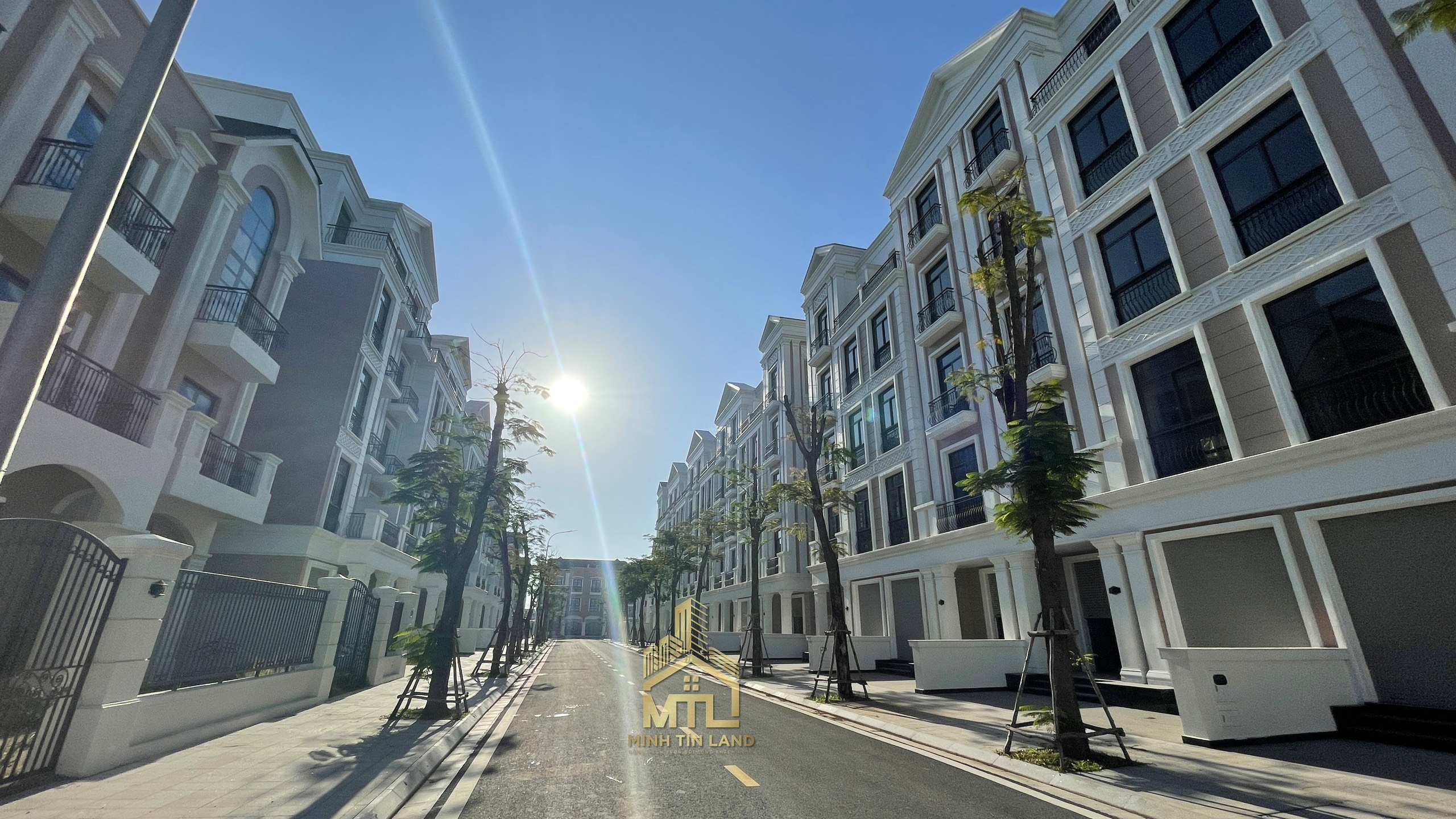 nhà phố Vinhomes 