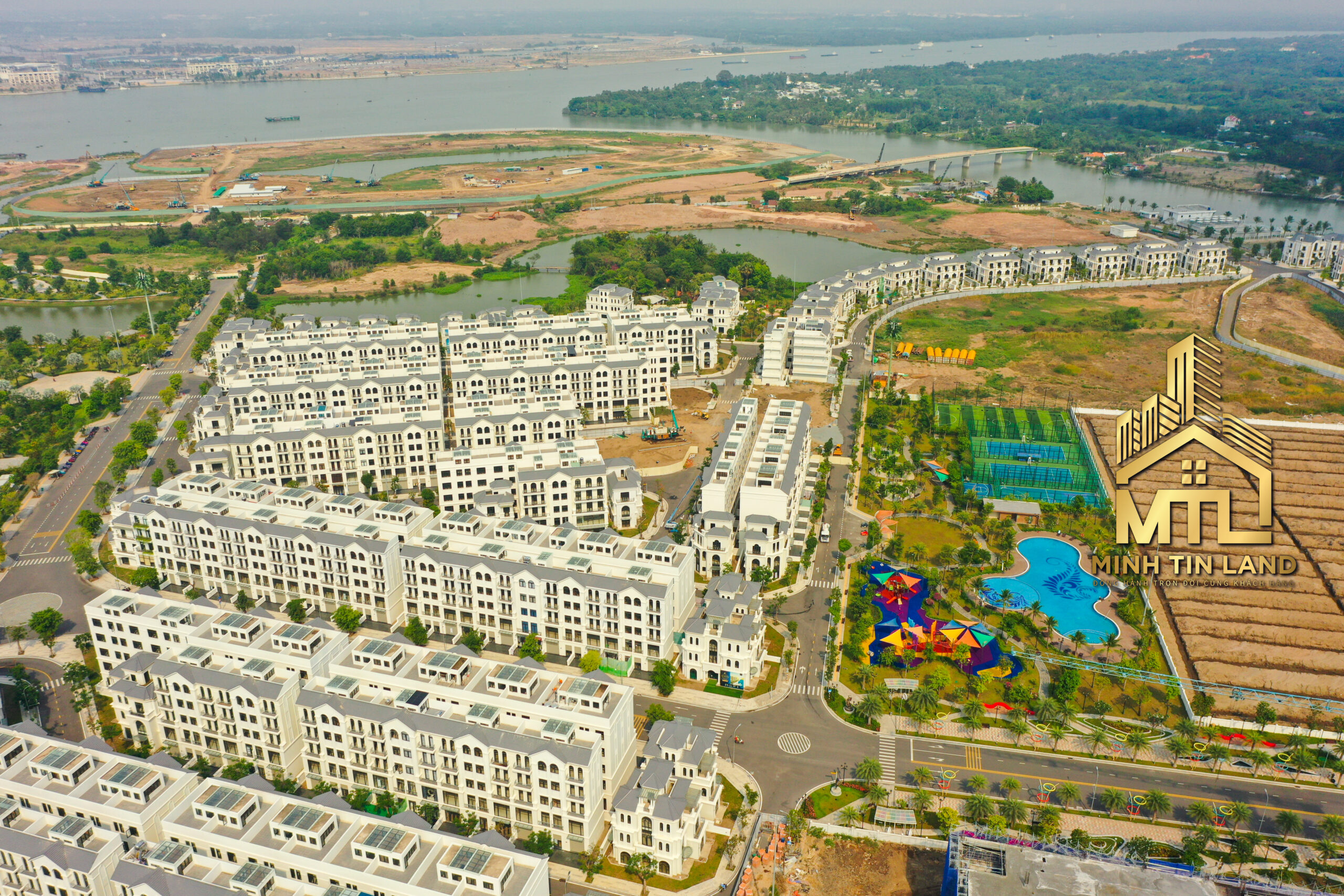 Nhà phố vinhomes quận 9 144m2