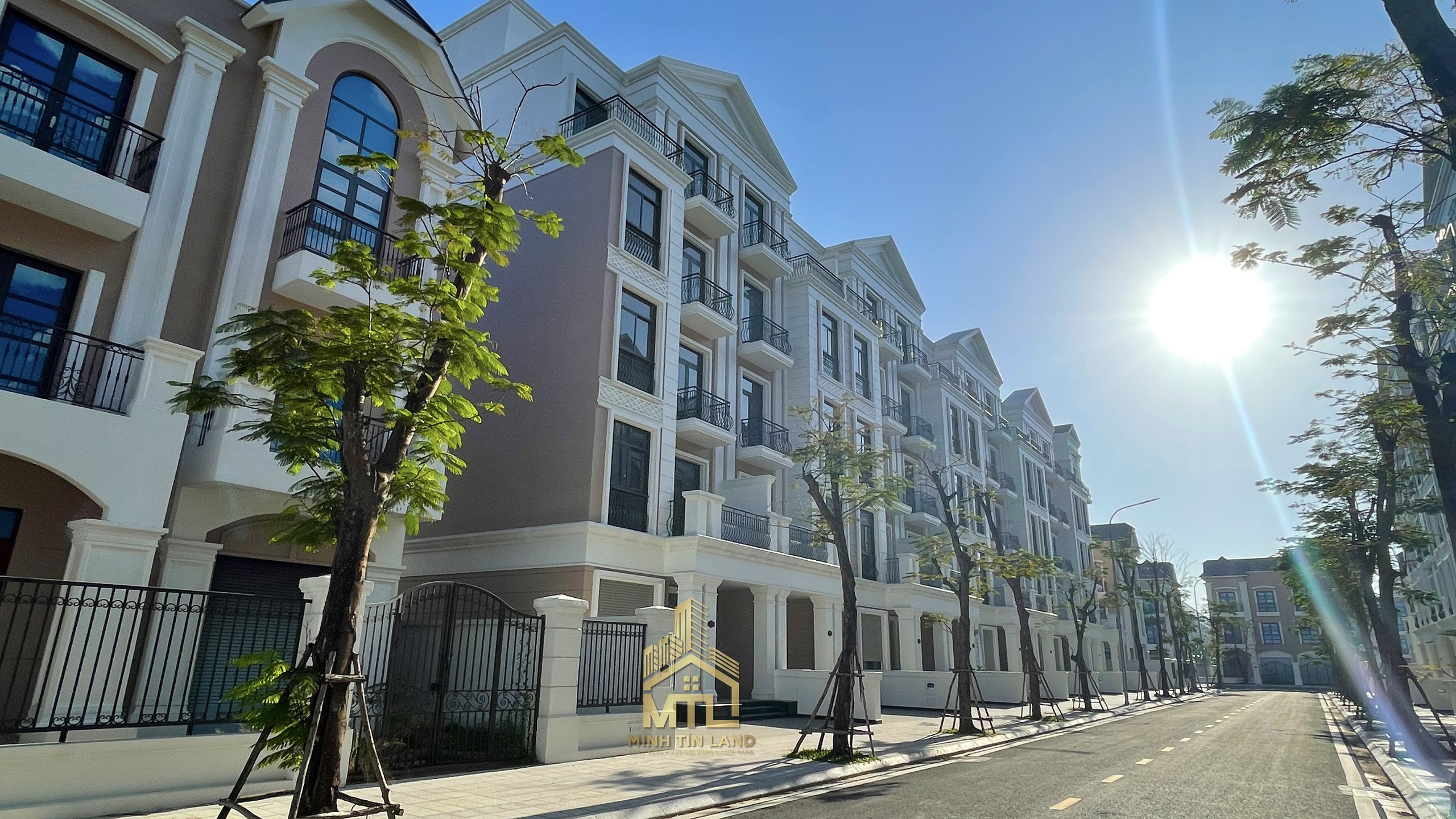 giá bán nhà phố Manhattan Glory 114m2